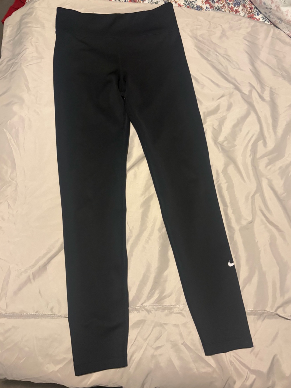 Nike Black Kids Leggings with Small White Swoosh